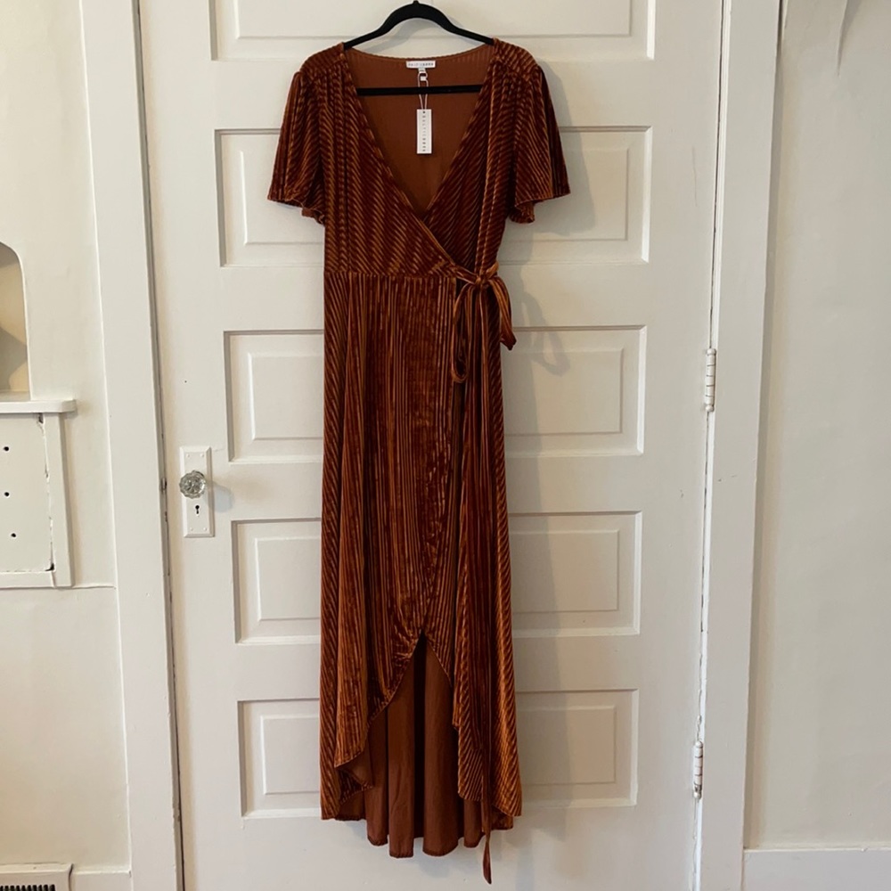 Baltic born andi ribbed velvet wrap dress